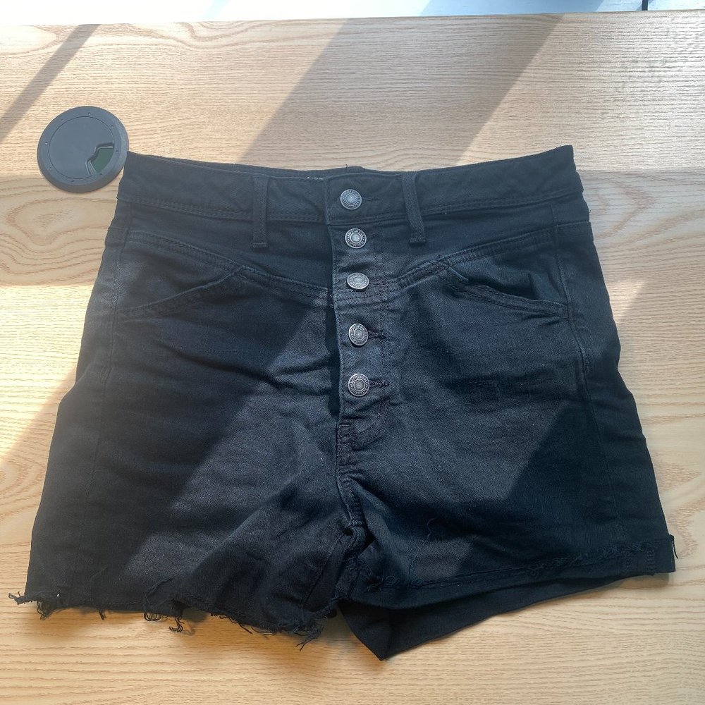 AMERICAN EAGLE SUPER STRETCH DENIM SHORTS